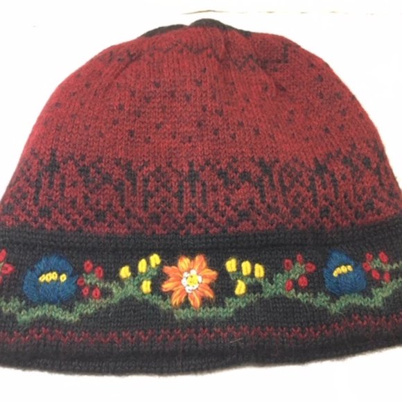 NWT Alpaca Embroidered Leaf Hat Burgundy Fleece Lining - Picture 4 of 11